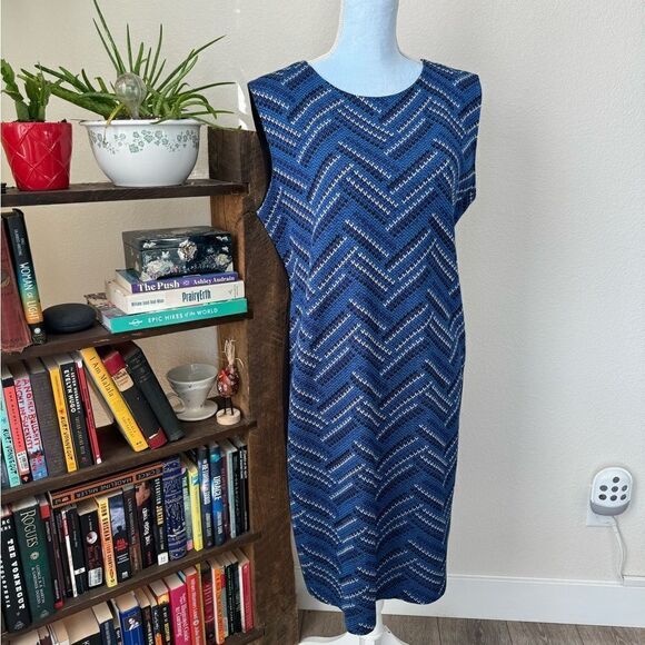 Misook Chevron Sleeveless Acrylic Knit Sheath Dress Size Large Blue Black - Picture 1 of 6